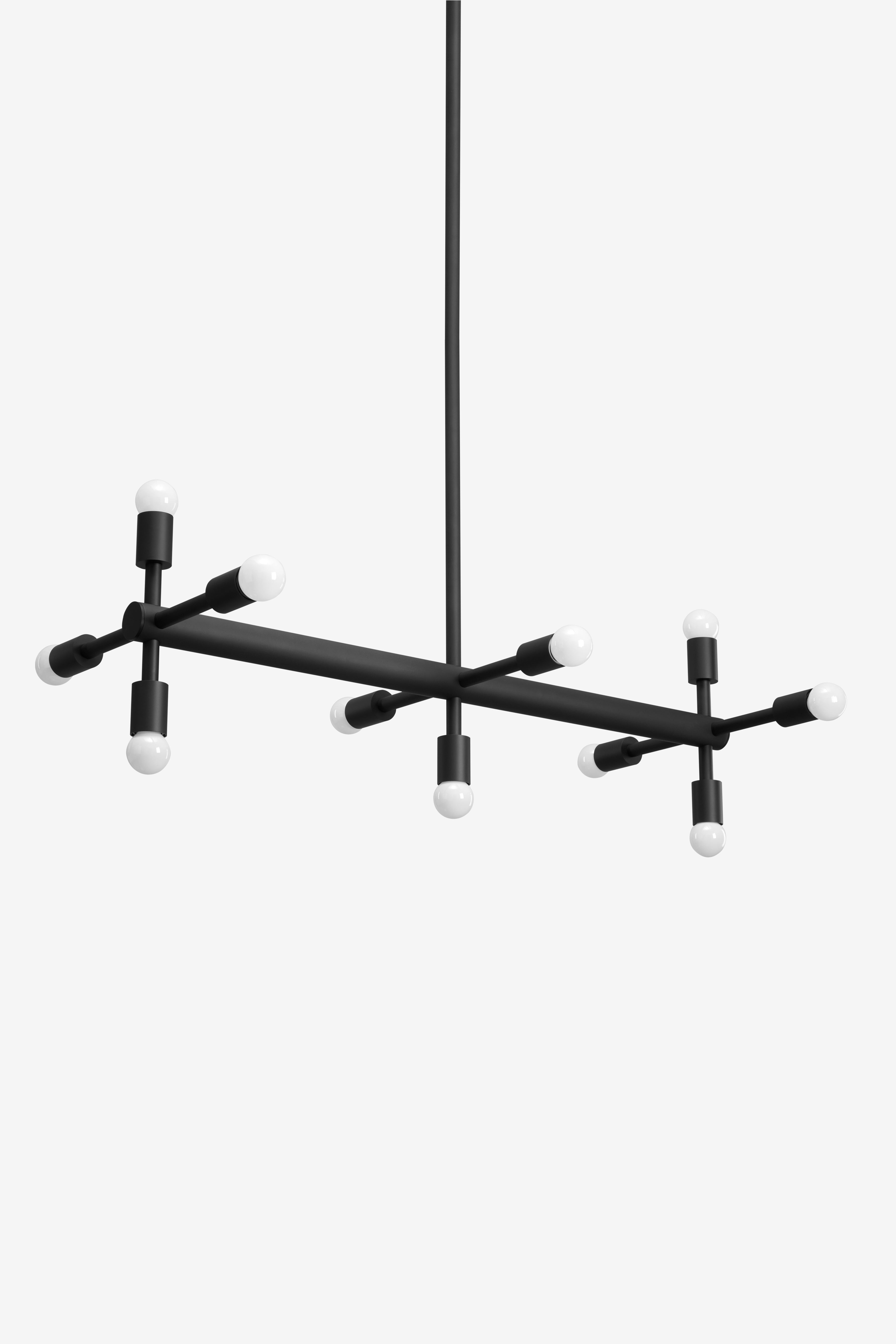 Healdsburg Short / Chandelier / Black