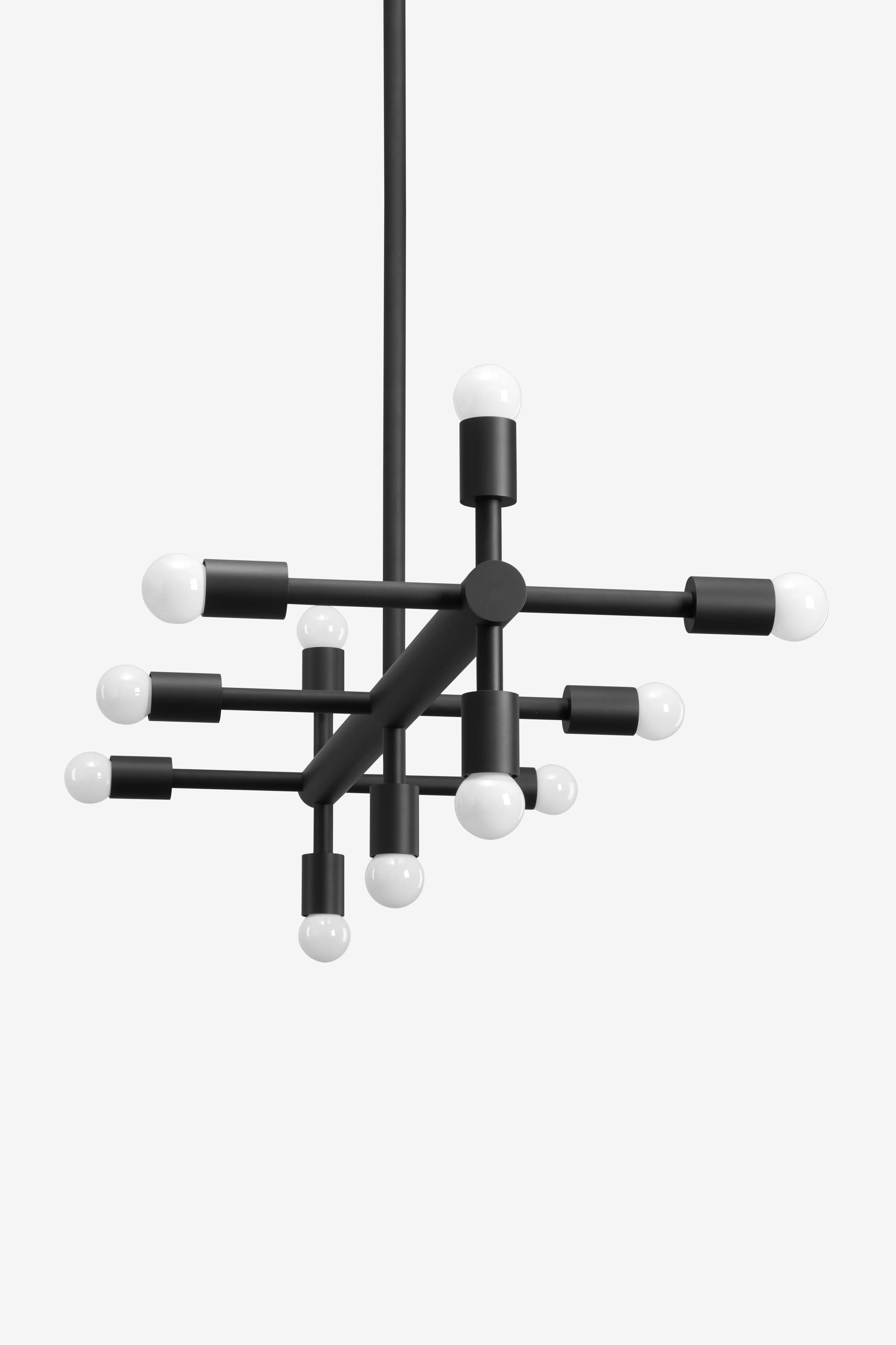 Healdsburg Short / Chandelier / Black