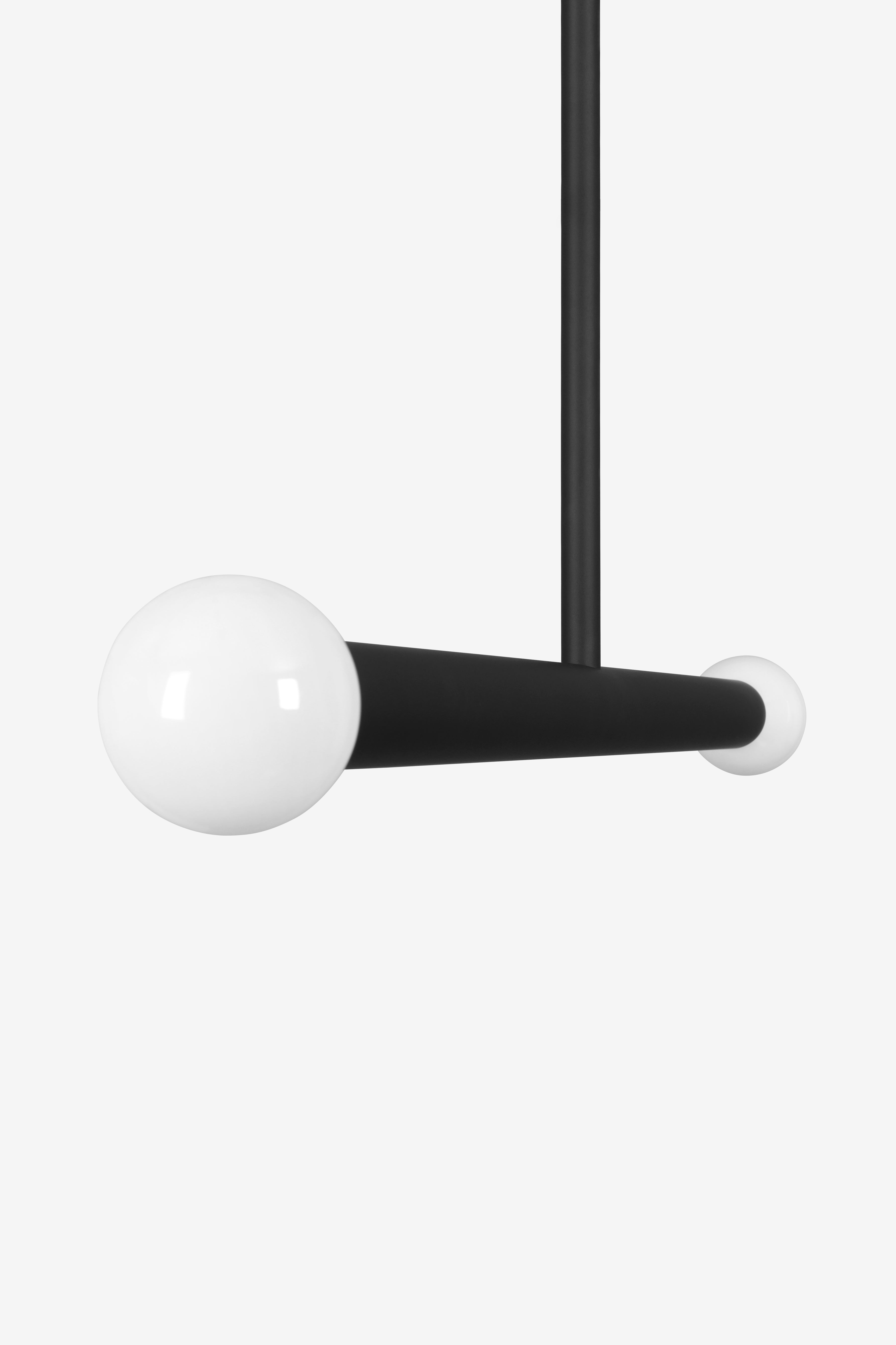 Huxley Small / Pendant / Black