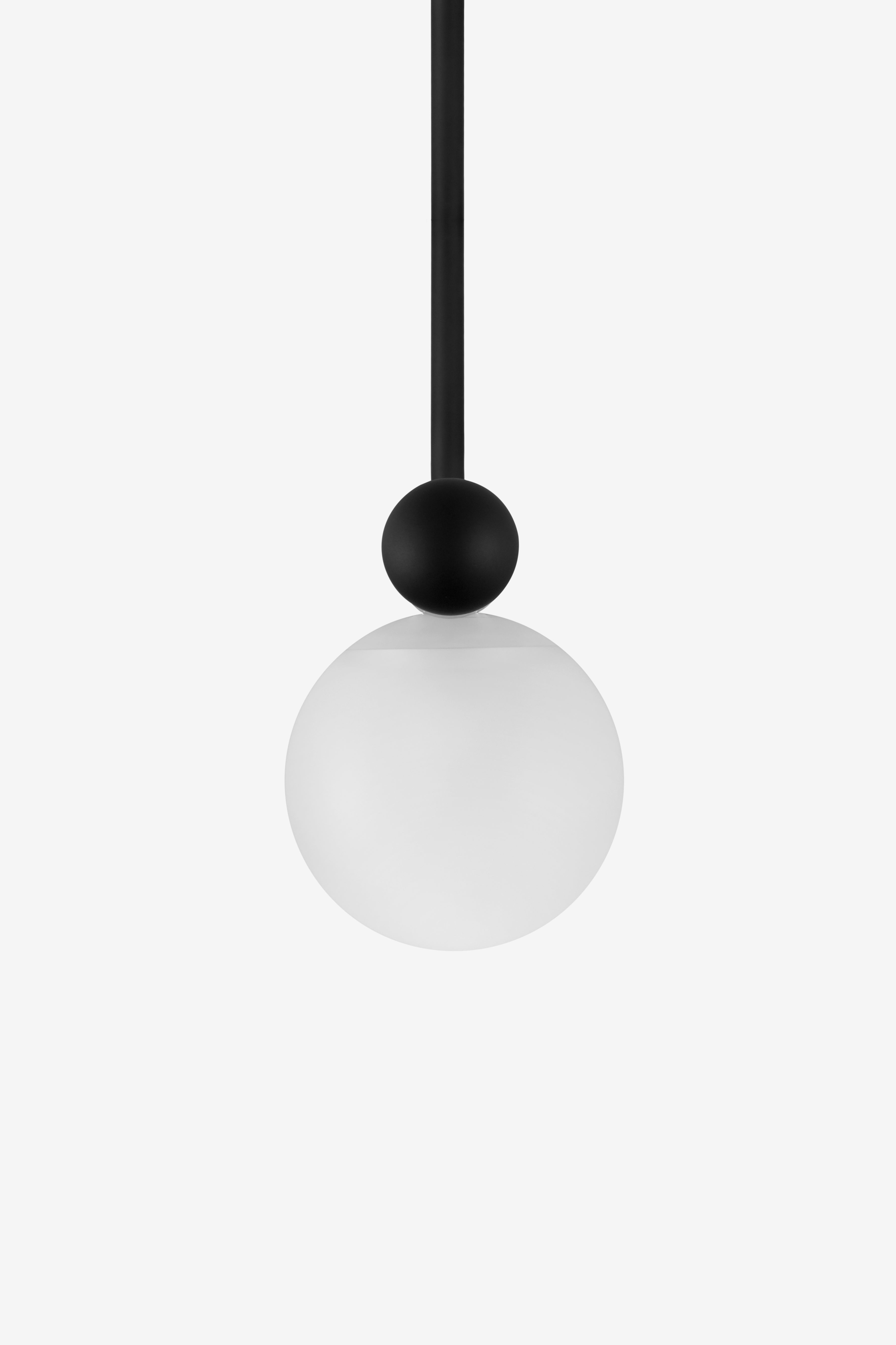 Alameda  / Pendant / Black