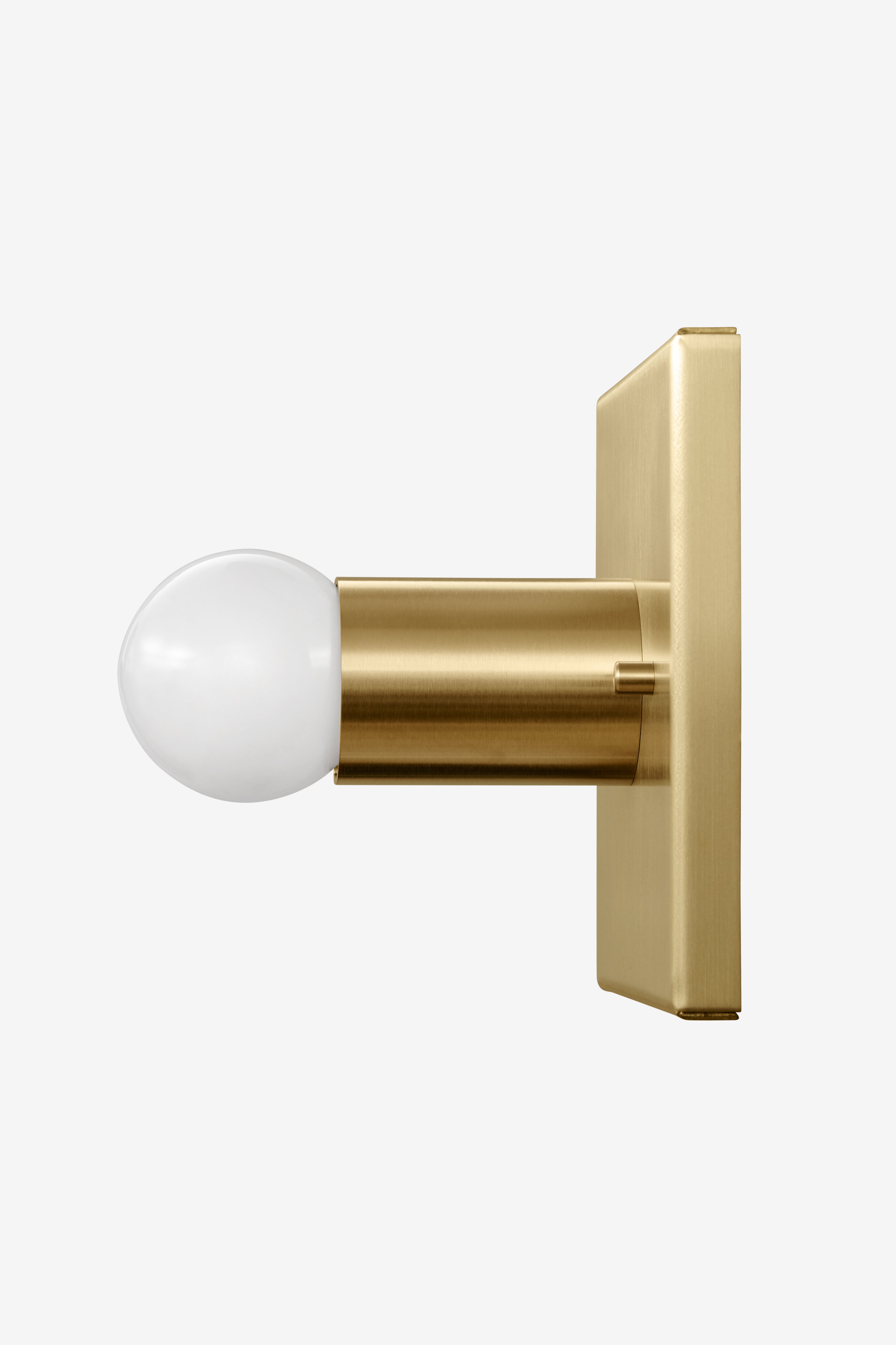 Fairfax / Sconce / Brass