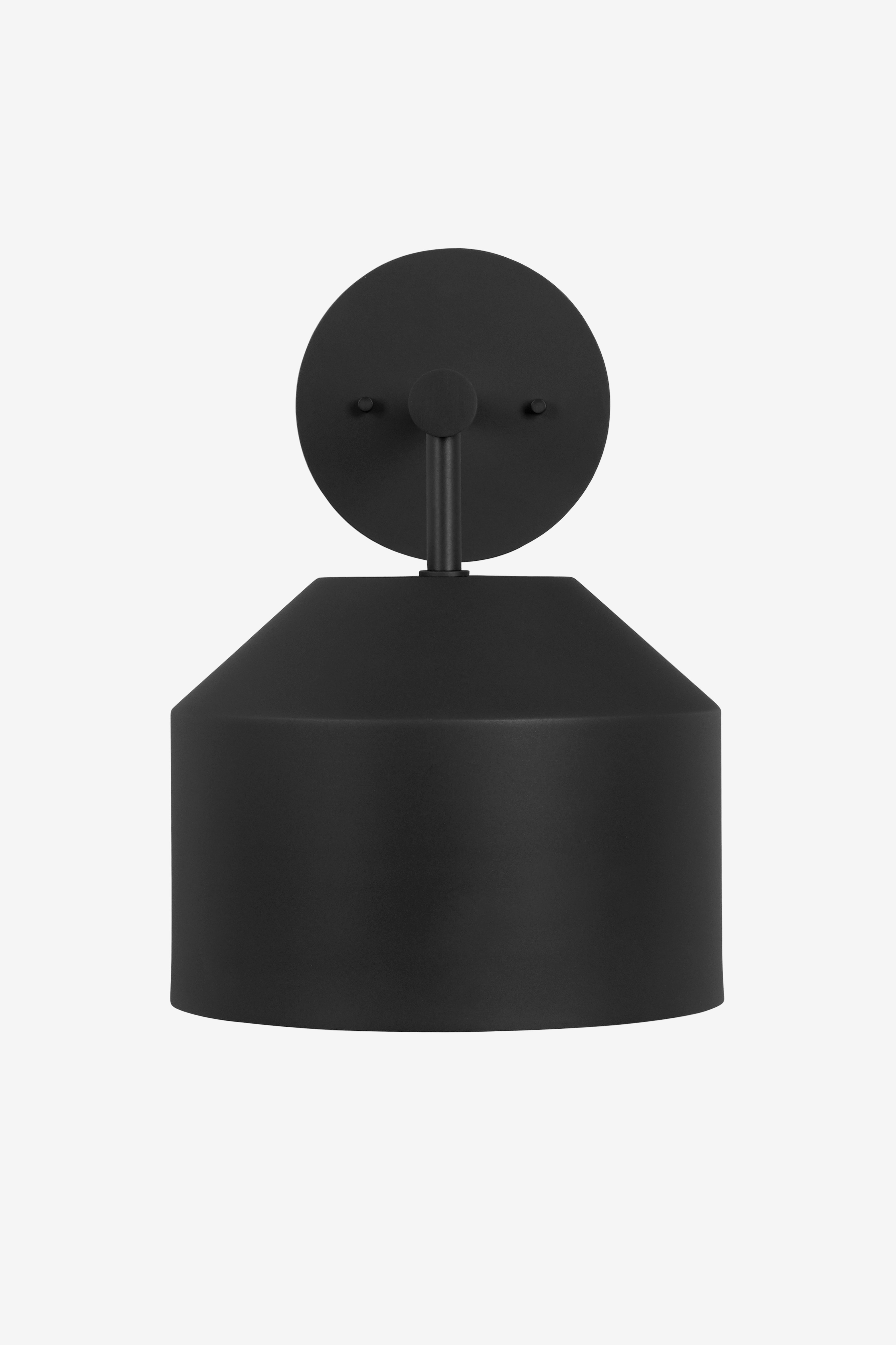 Oto / Sconce / Black