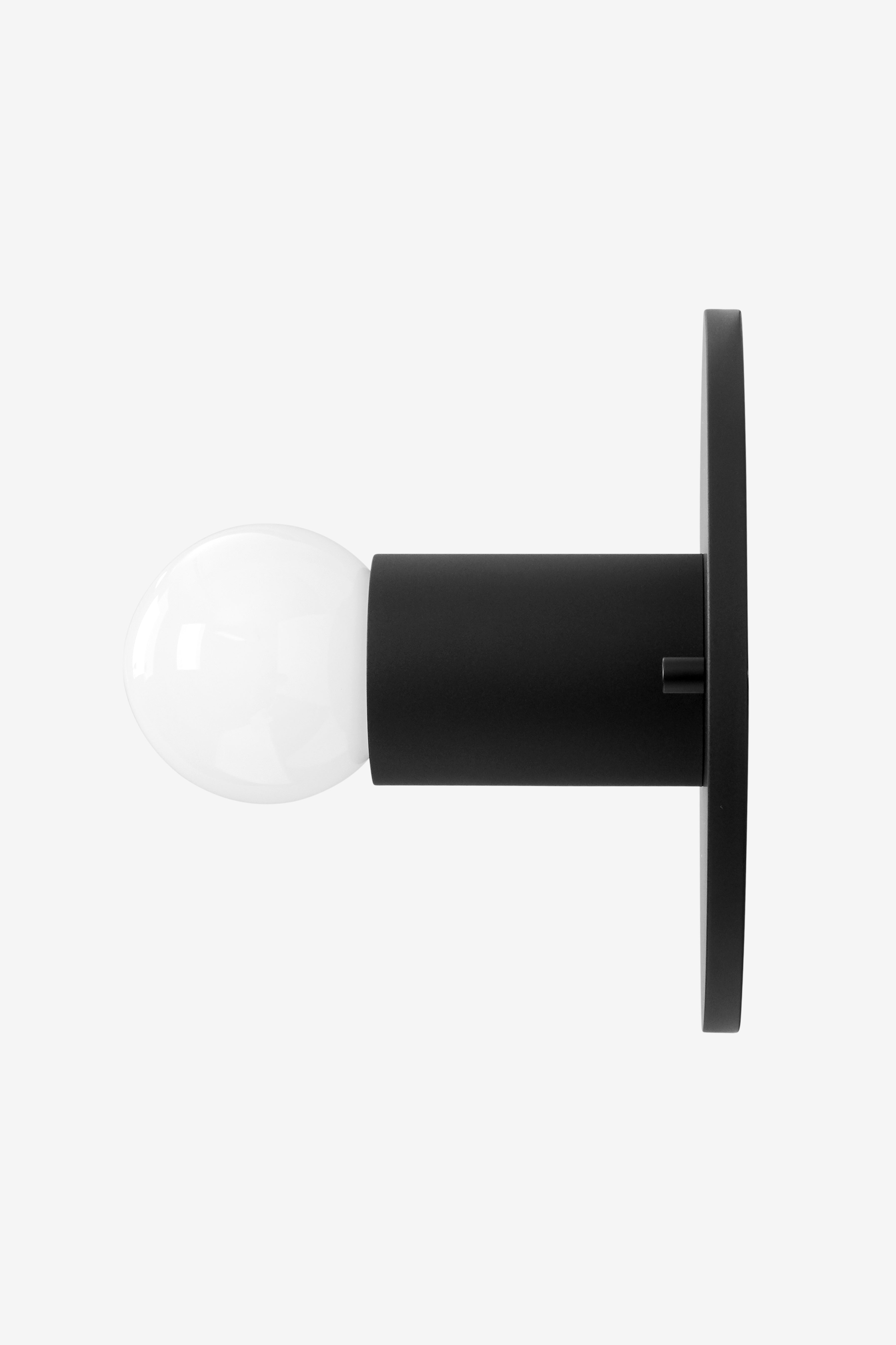 Colfax / Sconce / Black