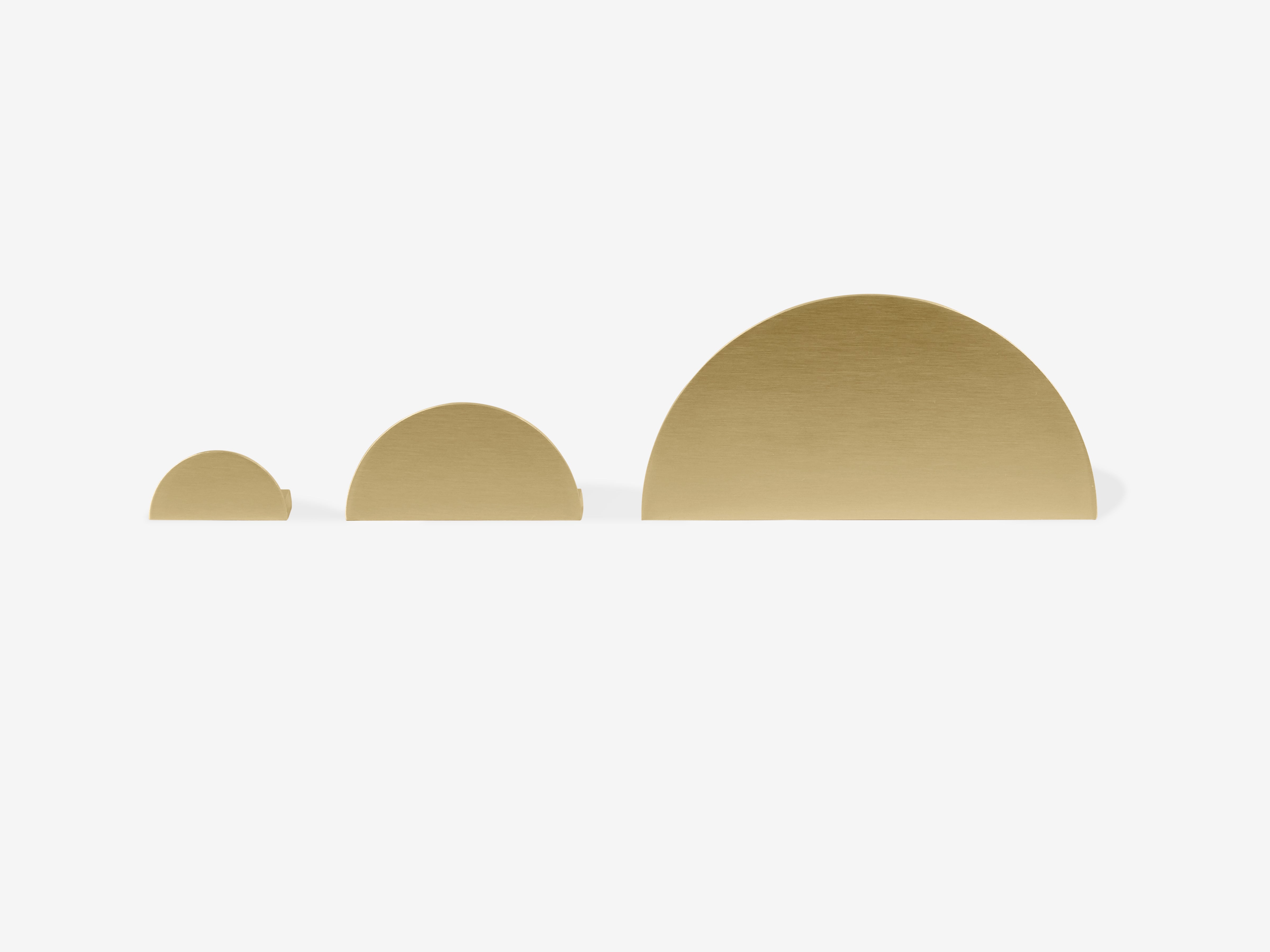 Seconds / Half Moon Large / Pull / Brass