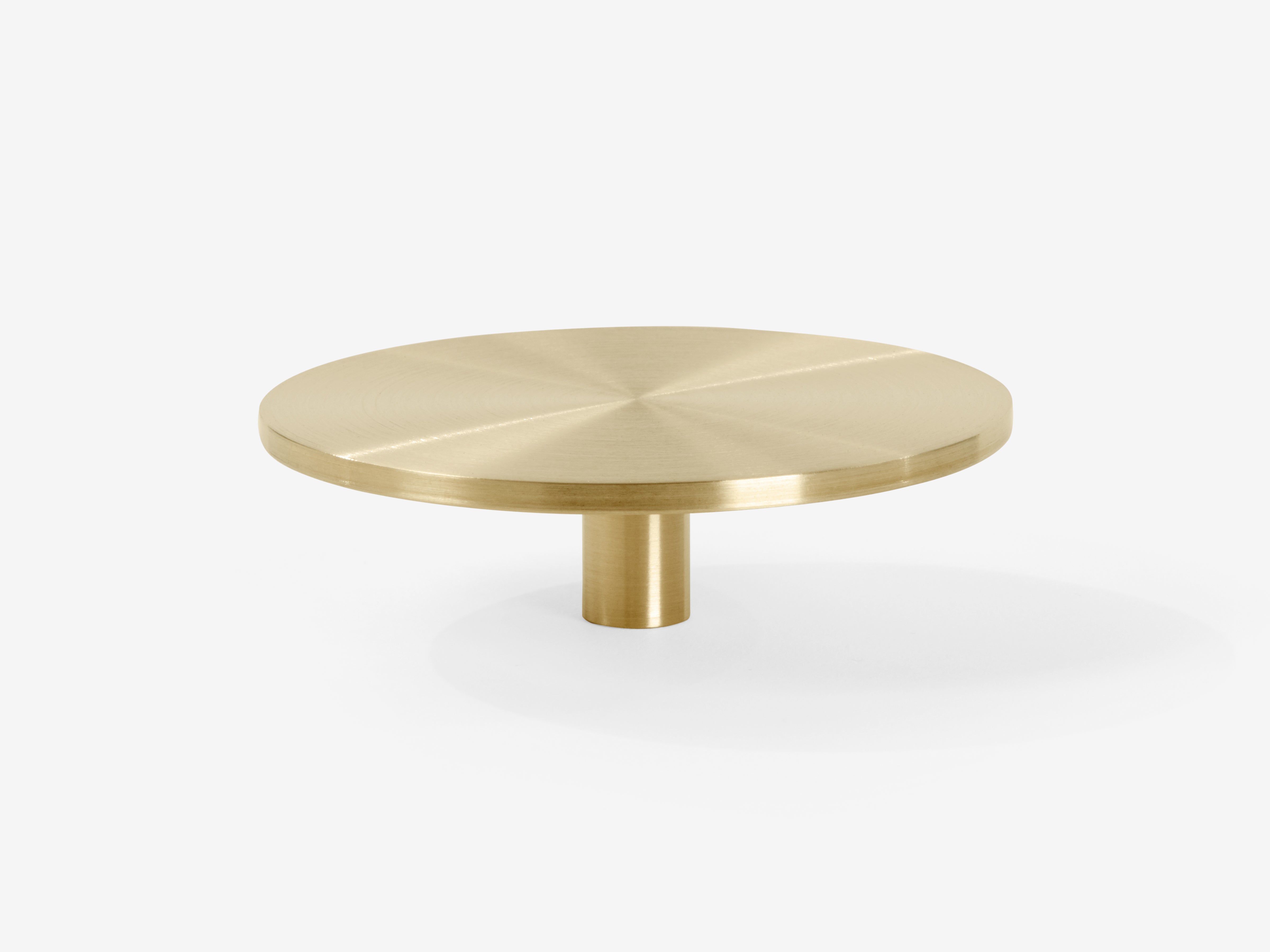 Disc / knob / Brass