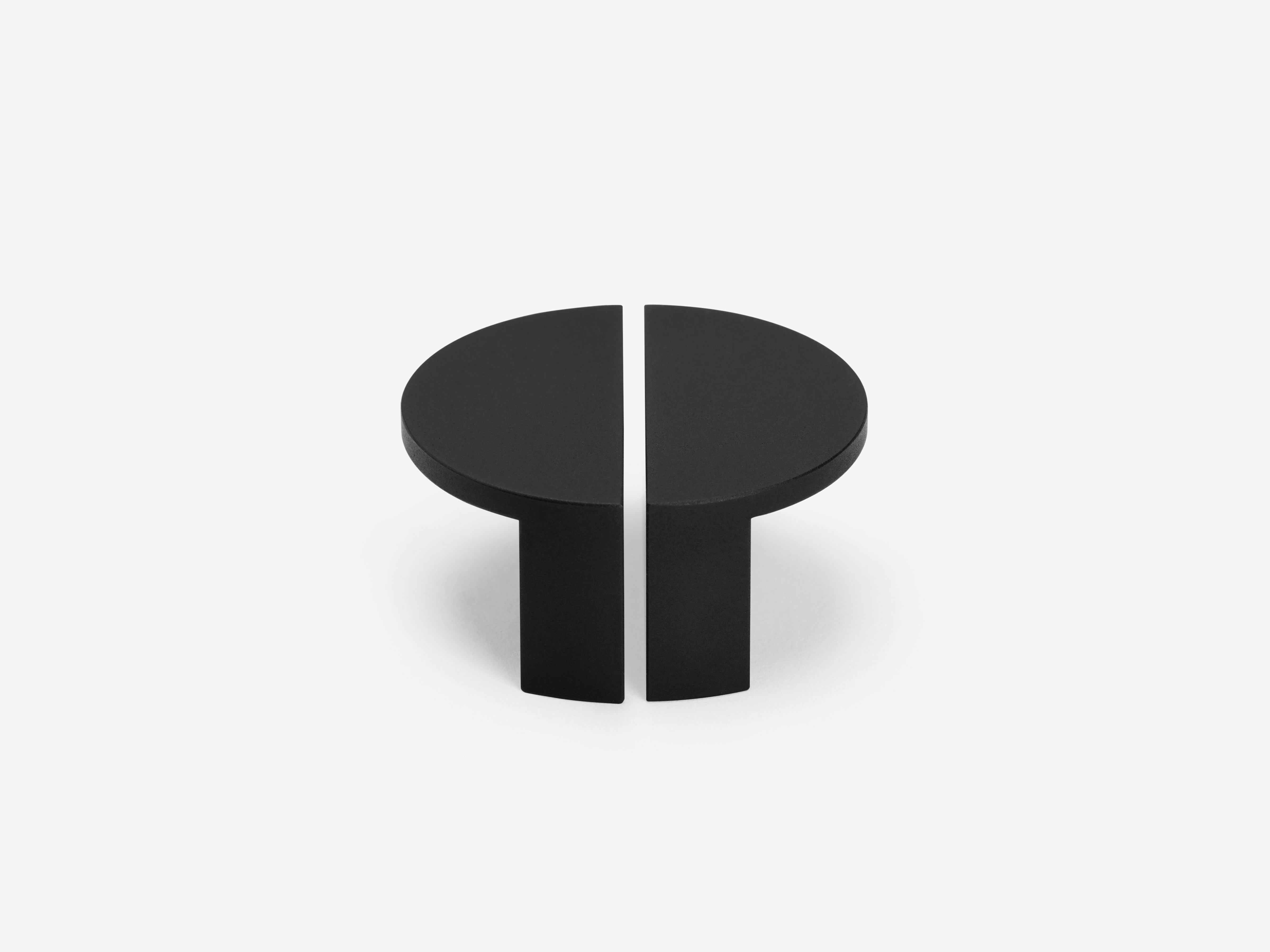 Half Moon Mini / Pull / Black