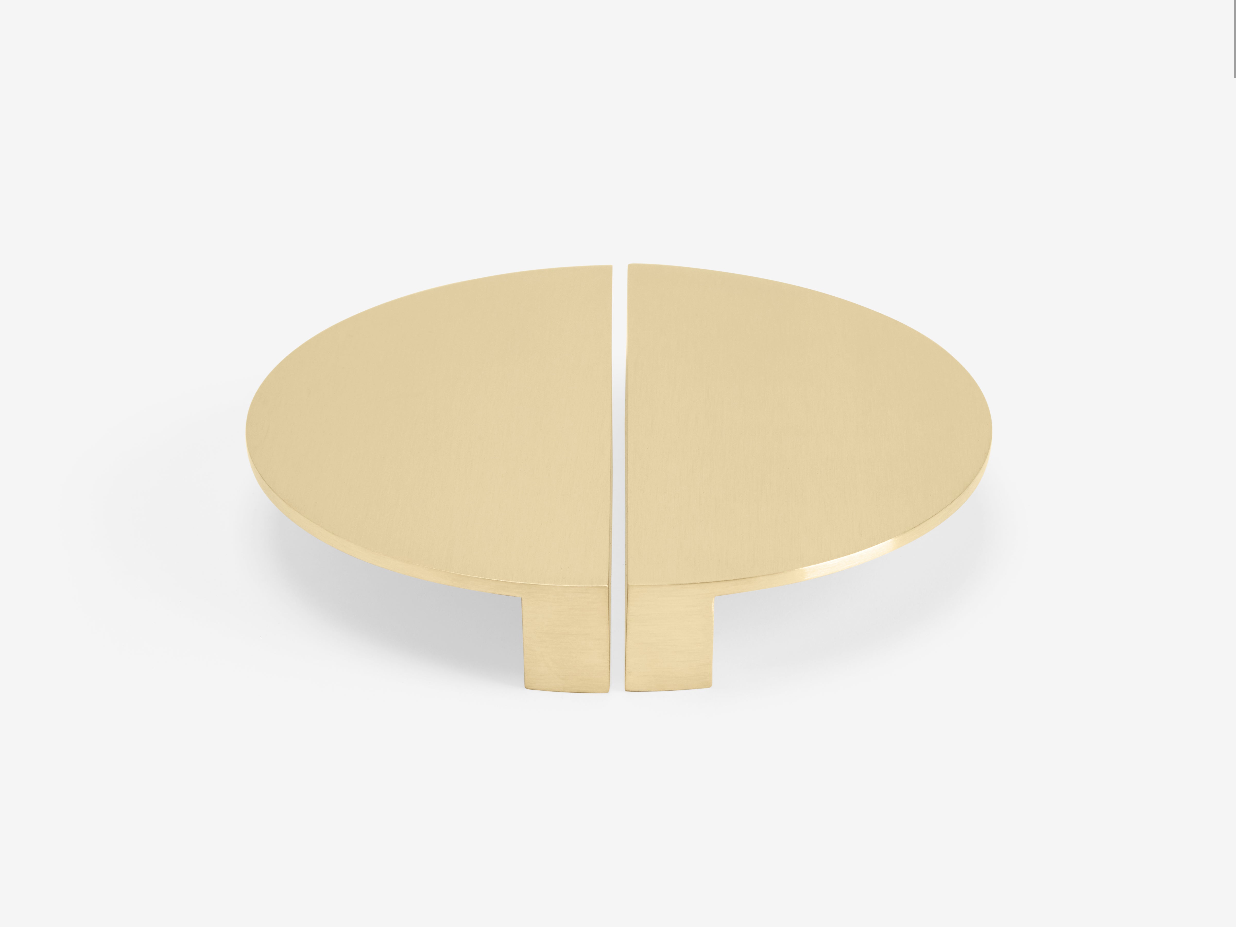 Seconds / Half Moon Large / Pull / Brass