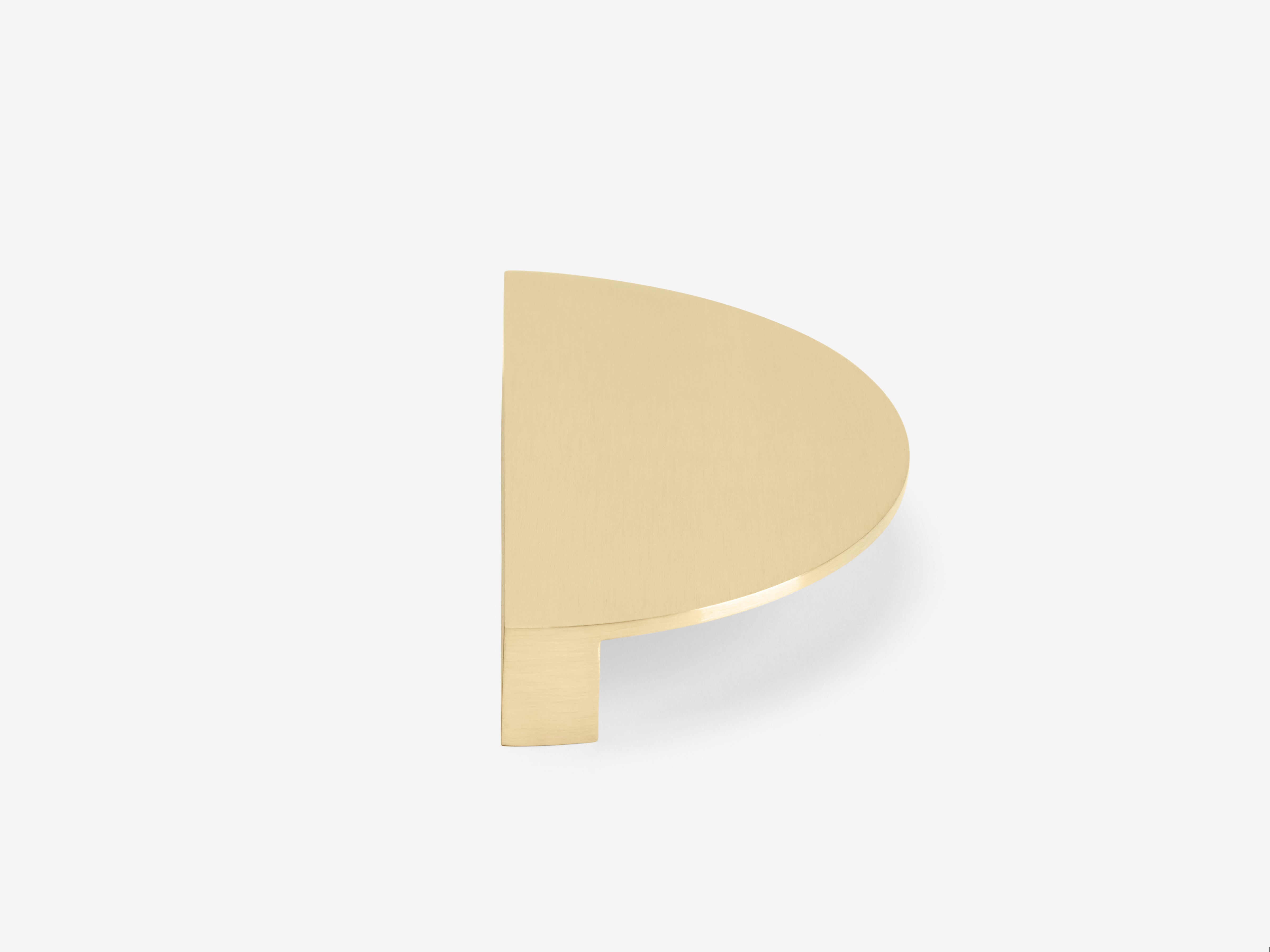 Seconds / Half Moon Large / Pull / Brass