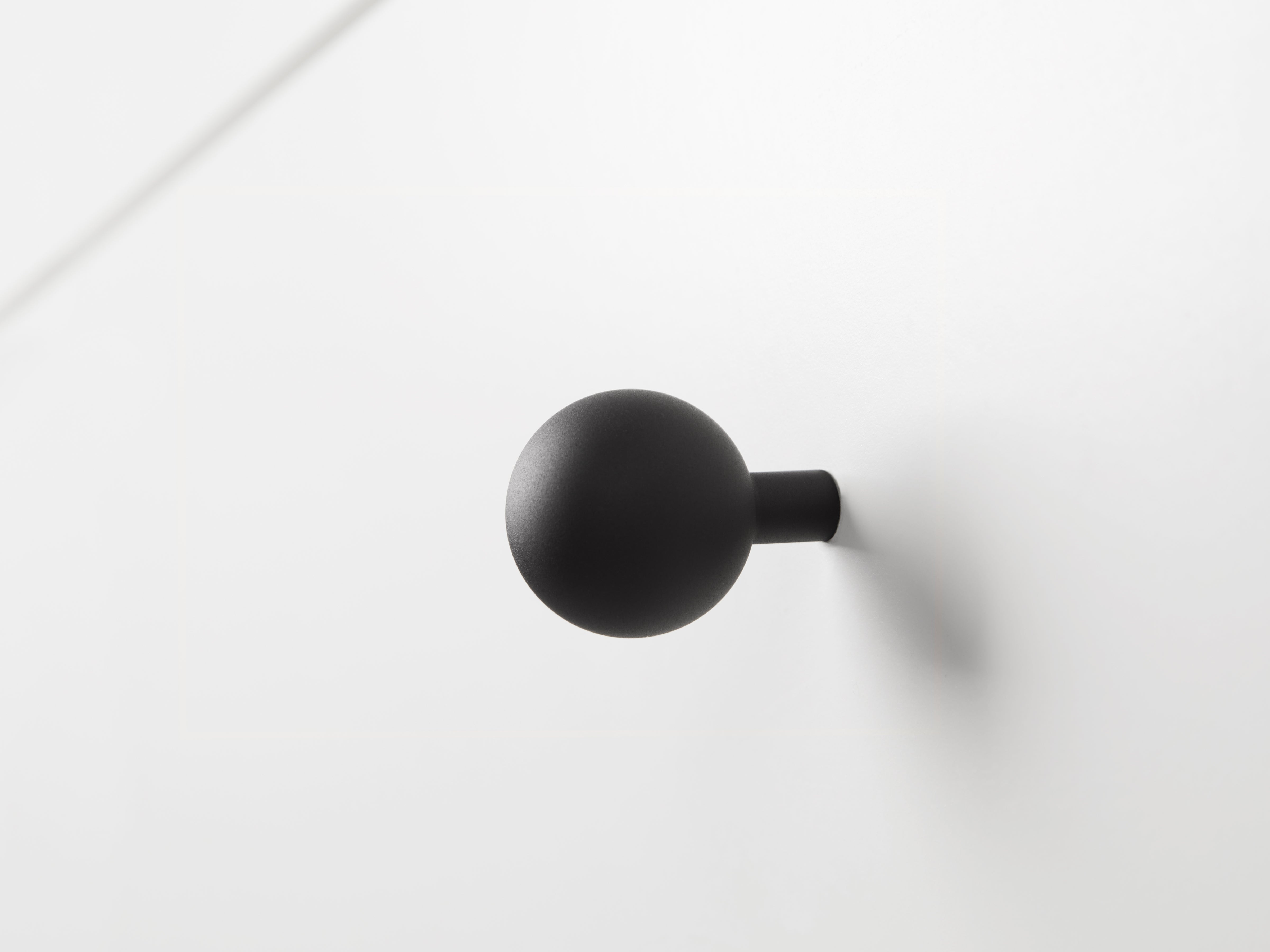 Polk Medium / Knob / Black