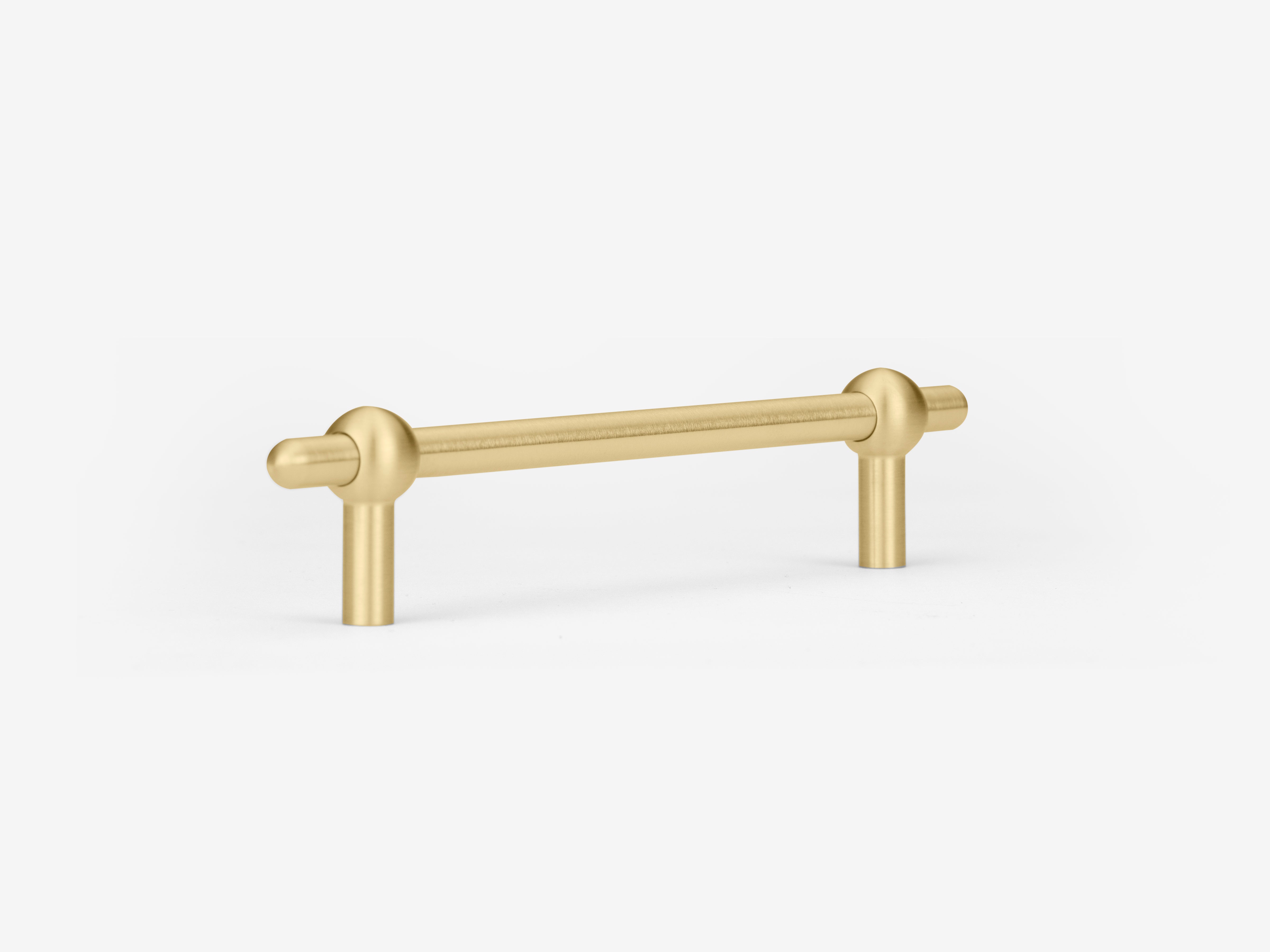 Ellis / Pull / Brass