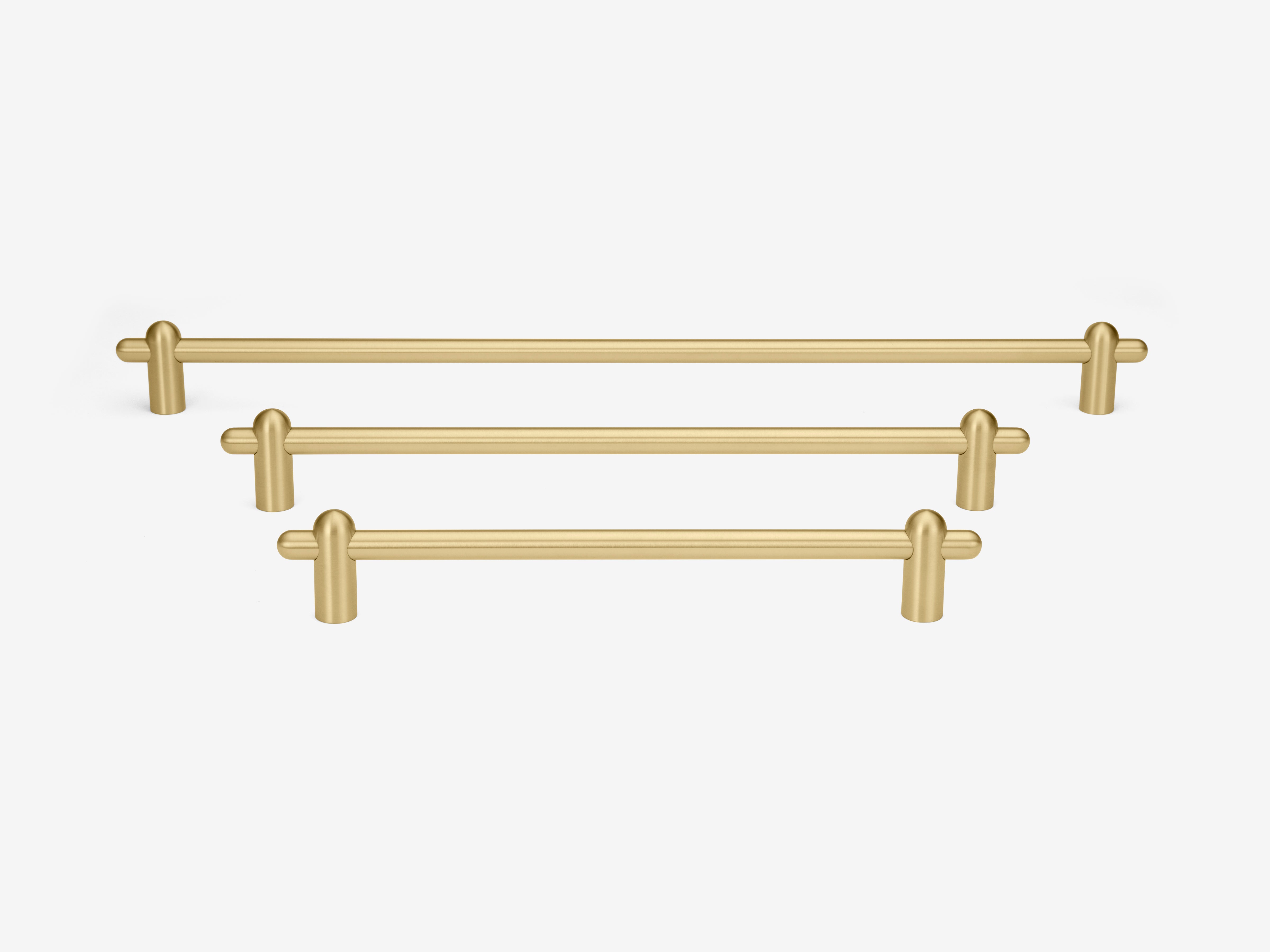 Delta / Appliance Pull /  Brass