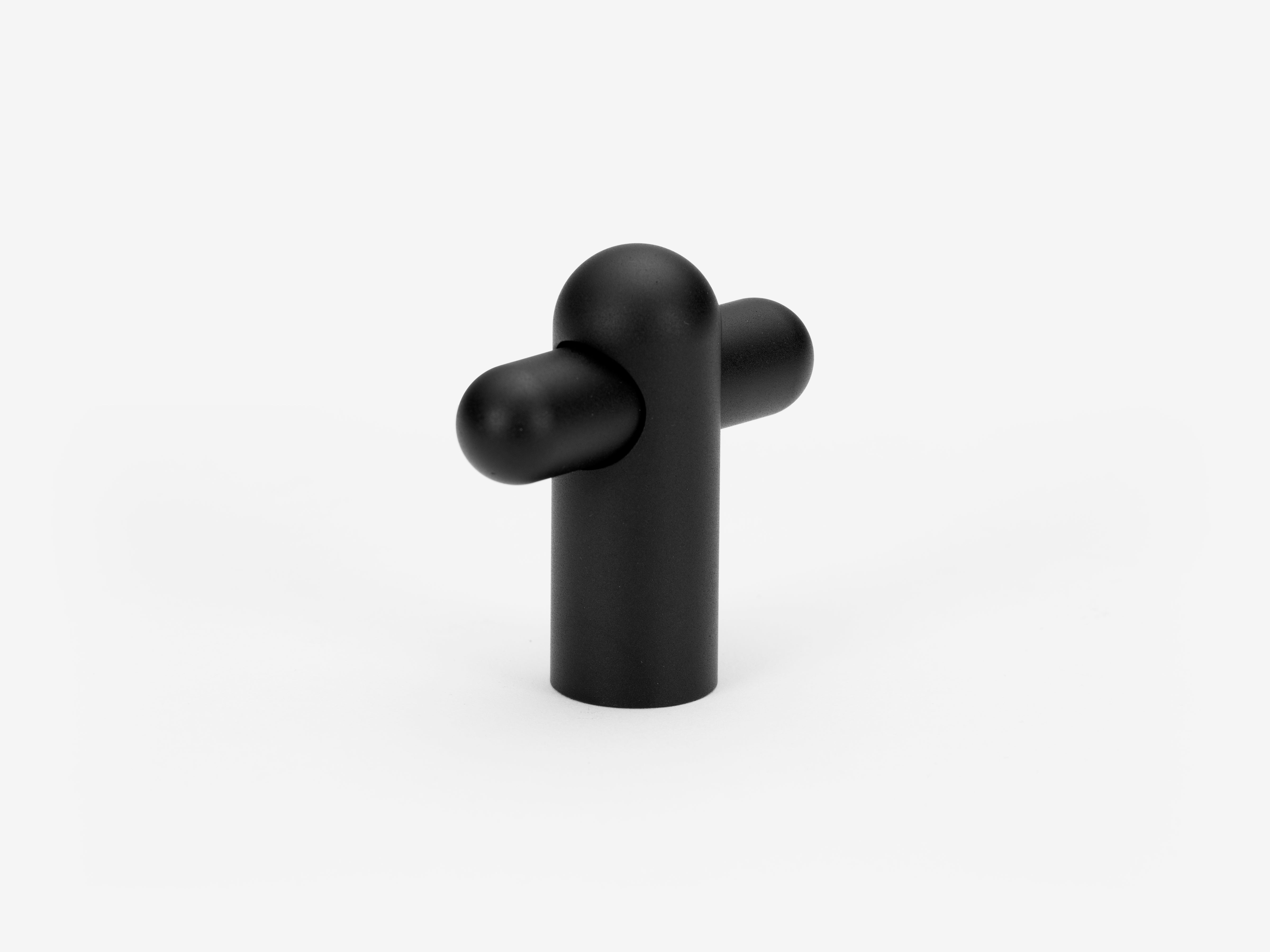 Delta Large / Knob  / Black