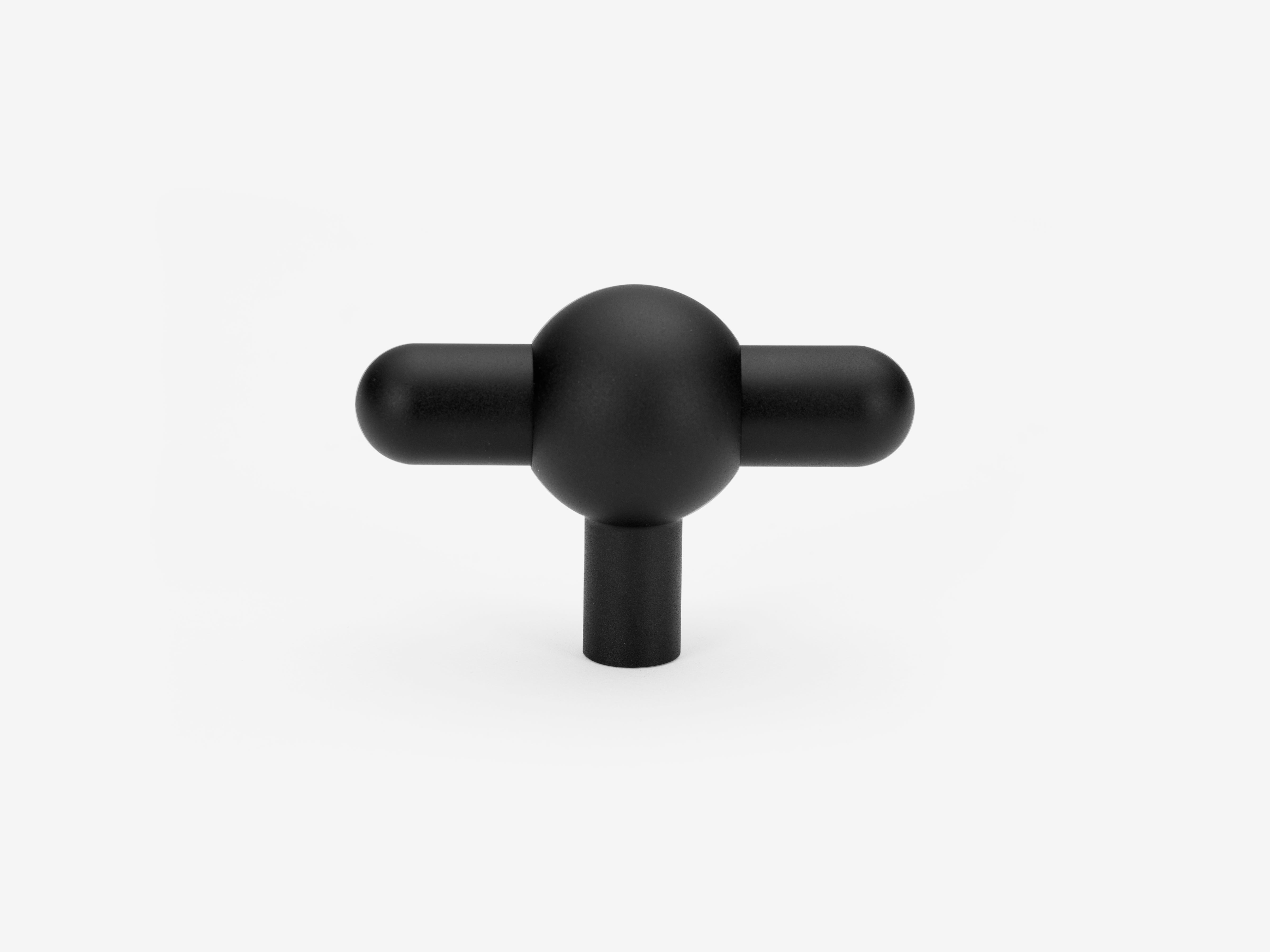 Ellis Large / Knob / Black