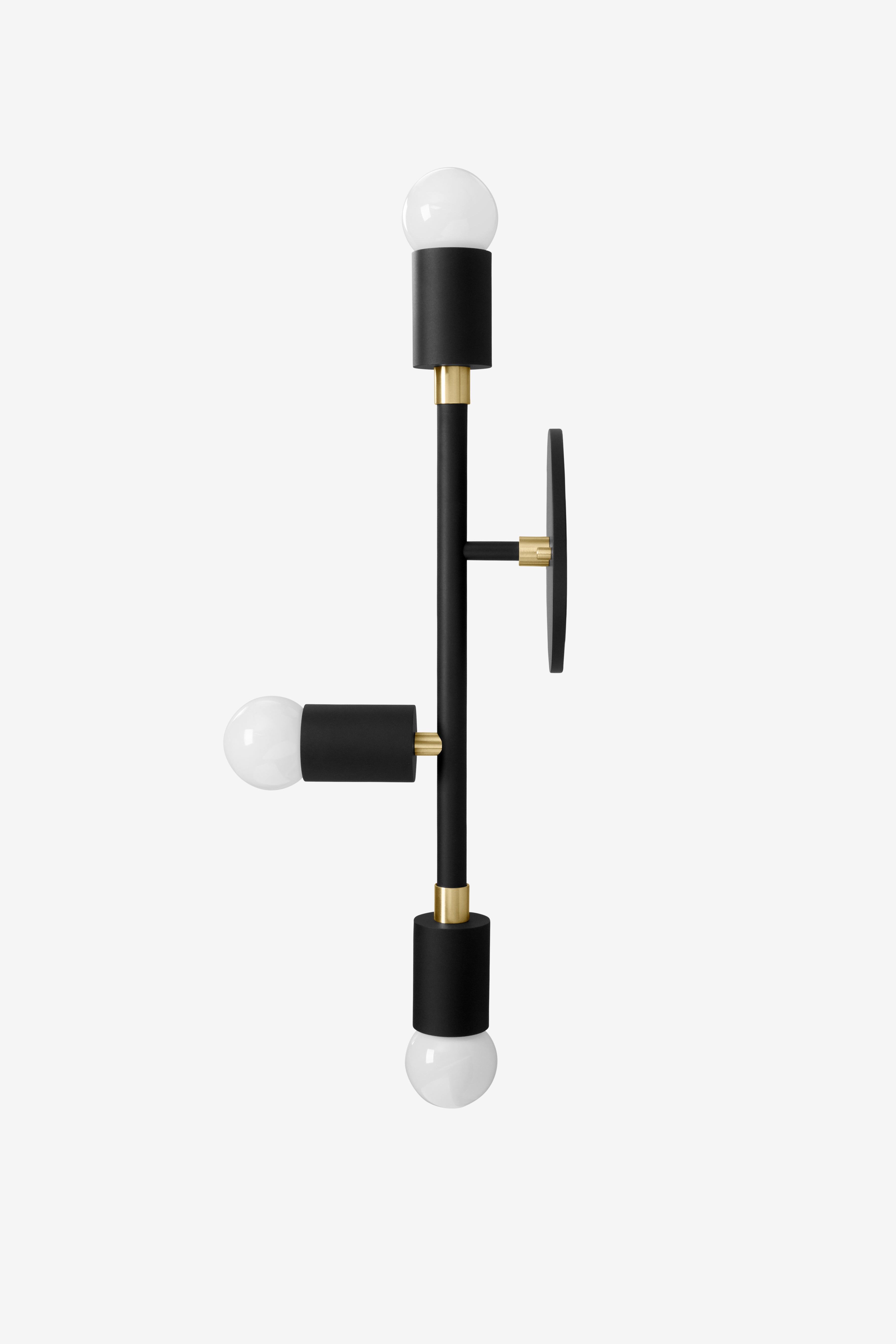 Tiburon Small / Sconce / Black and Brass